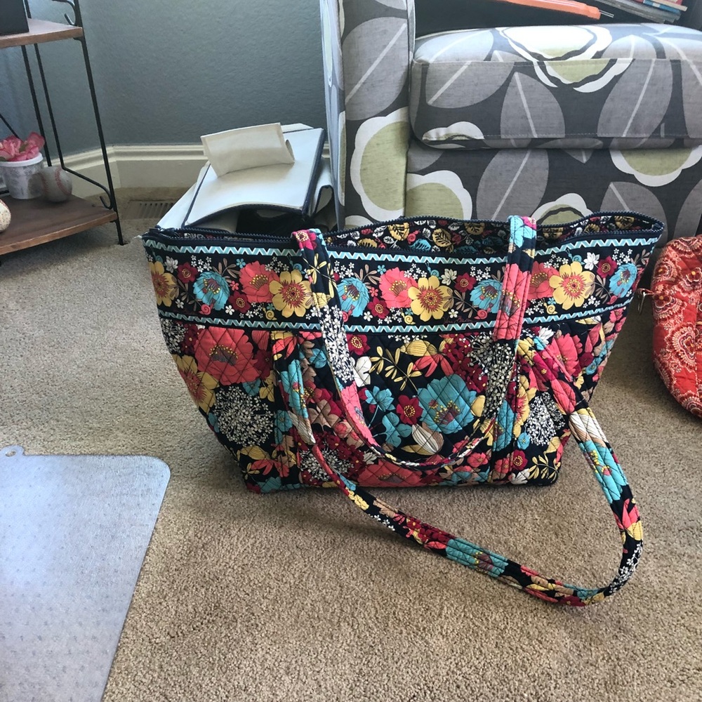 Vera Bradley overnight bag